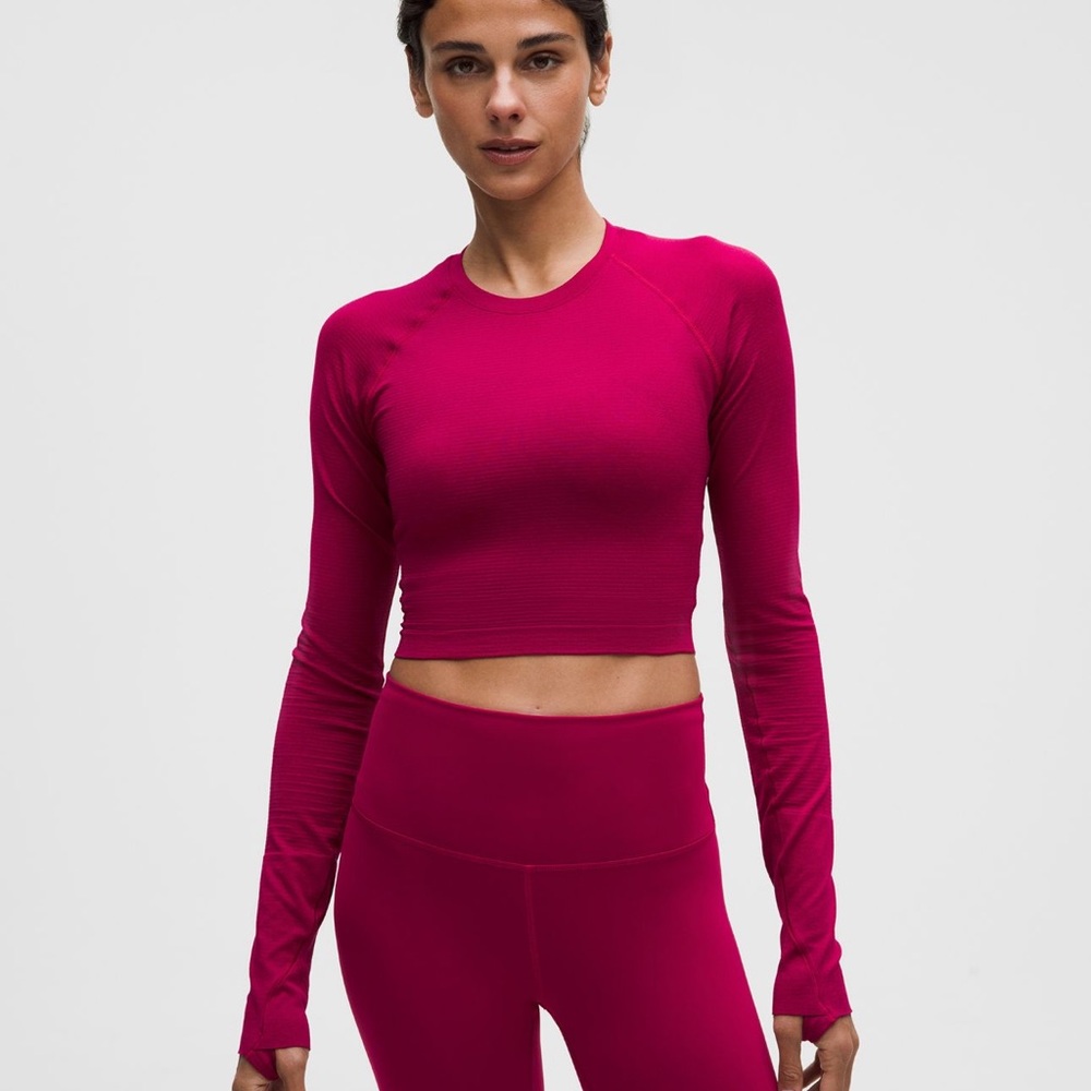Lulu lemon berry rumble Women's Long-Sleeve Crop Top in Magenta